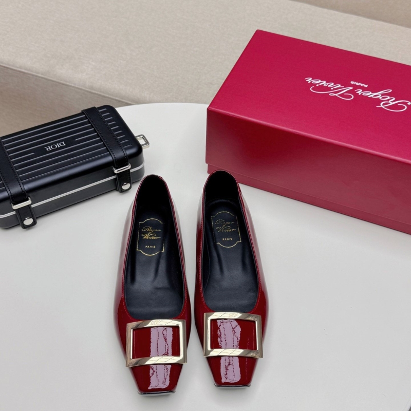 roger u1u1er flat shoes